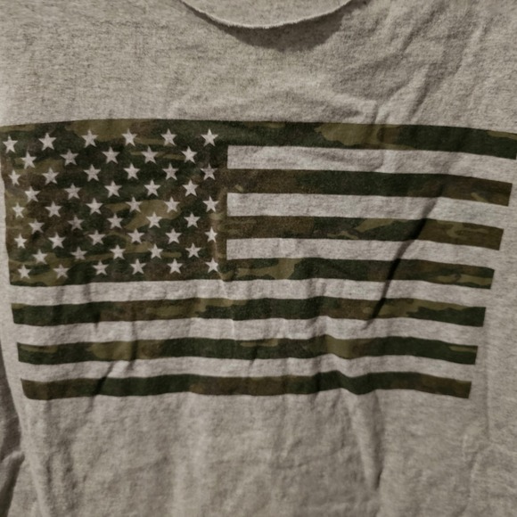 Melmarc Mens 2XL Gray T Shirt American Flag Camo Print Short Sleeve Casual Top - Picture 3 of 6